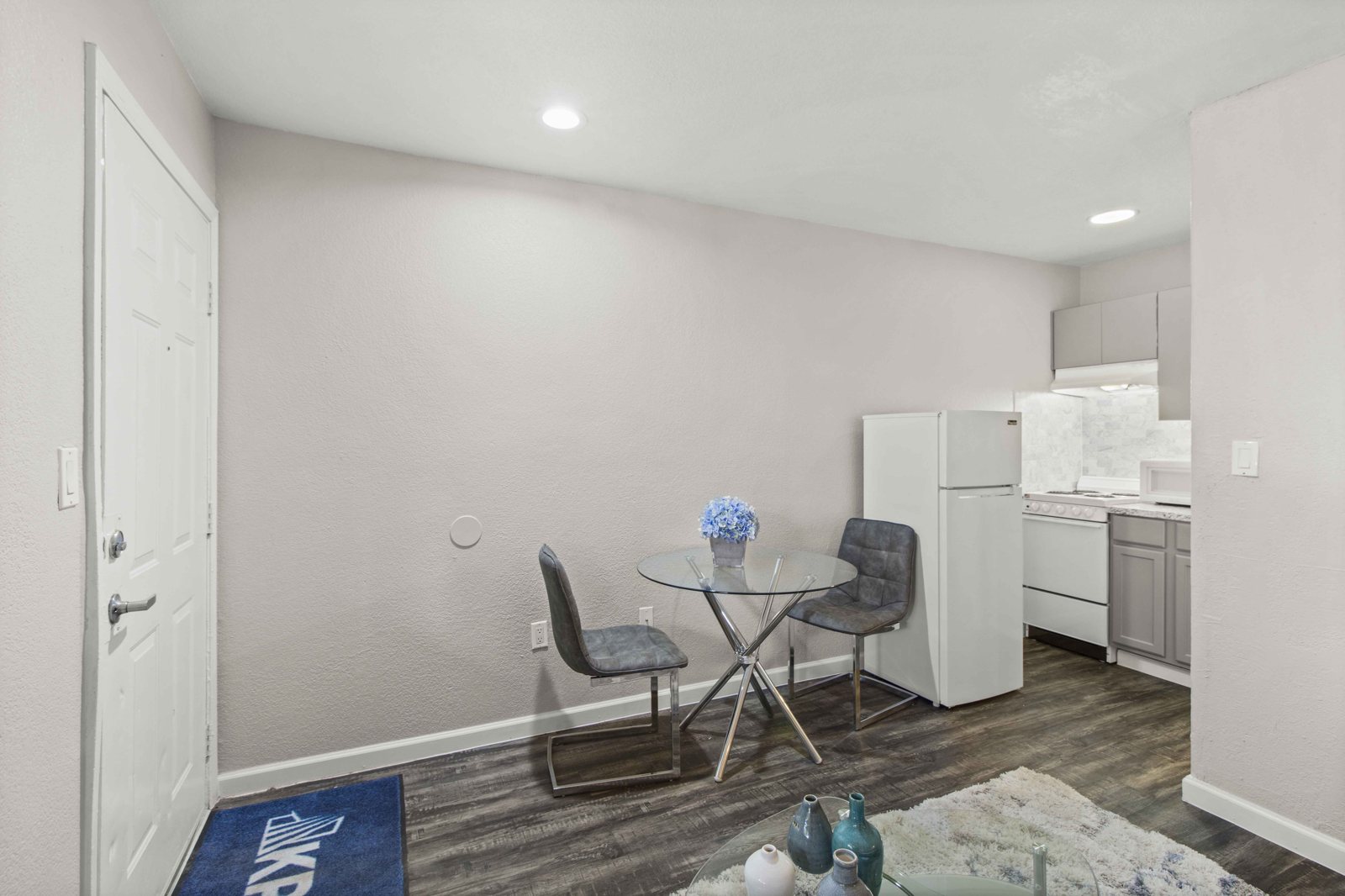 Residence at McDowell — Dining nook